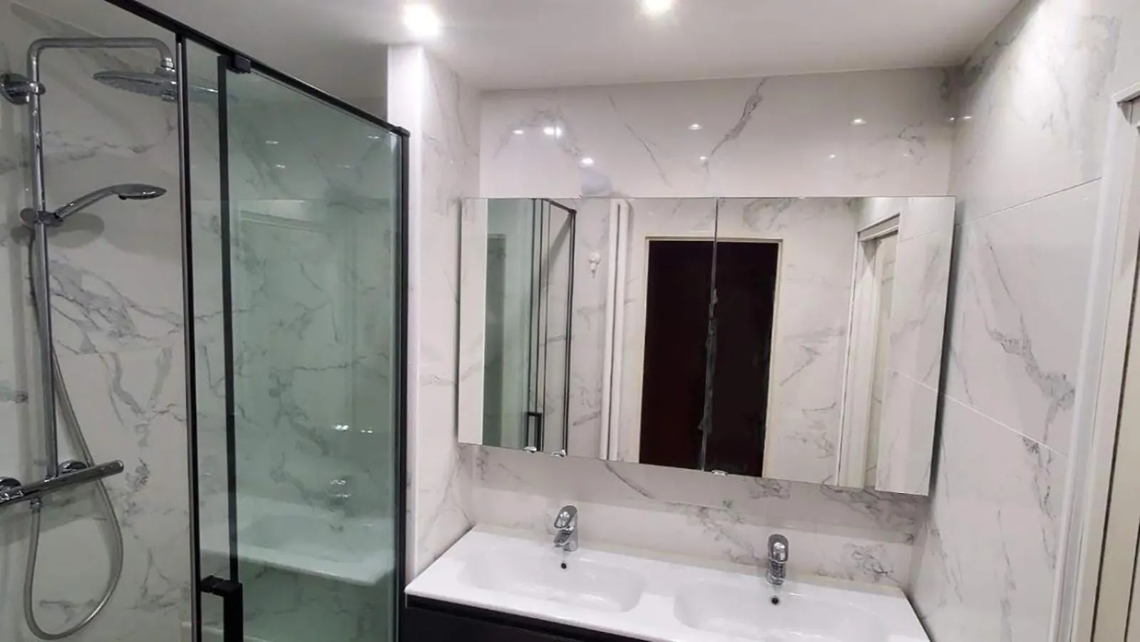 Dernier Etage, 108M2, Vue Panoramique Apartman Párizs